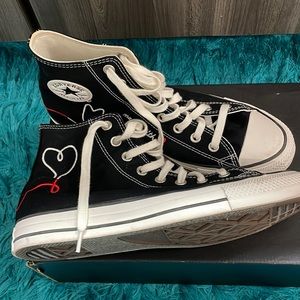 Cute Mid Top Converse Sneaker